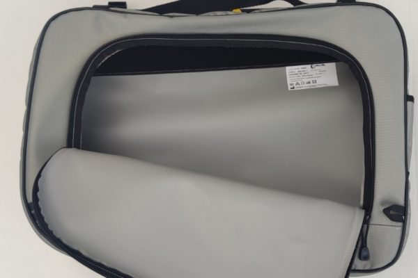 Okenní taška šedá pro VW Caddy 5