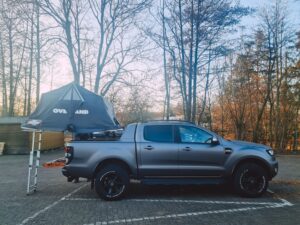 Ford Ranger mit Dachzelt von Autohome Overland Medium